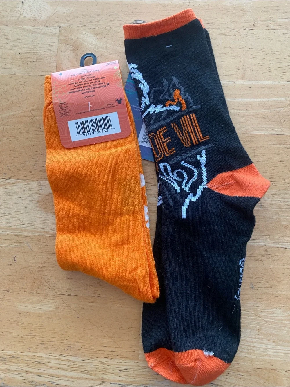 2 pair Disney halloween crew socks Cruella DeVil & NBC Jack Skellington NWT